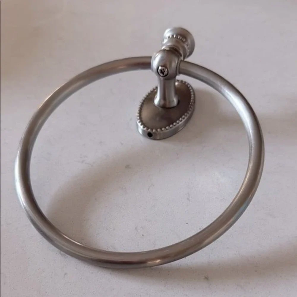 Silver Towel Ring